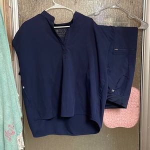 NAVY BLUE FIGS SCRUB SET